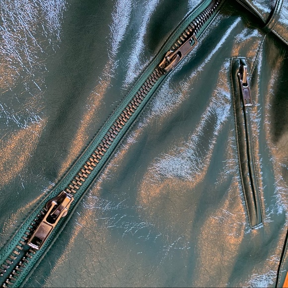 Olive Green Faux Leather Pencil Skirt 💚 - Picture 8 of 10